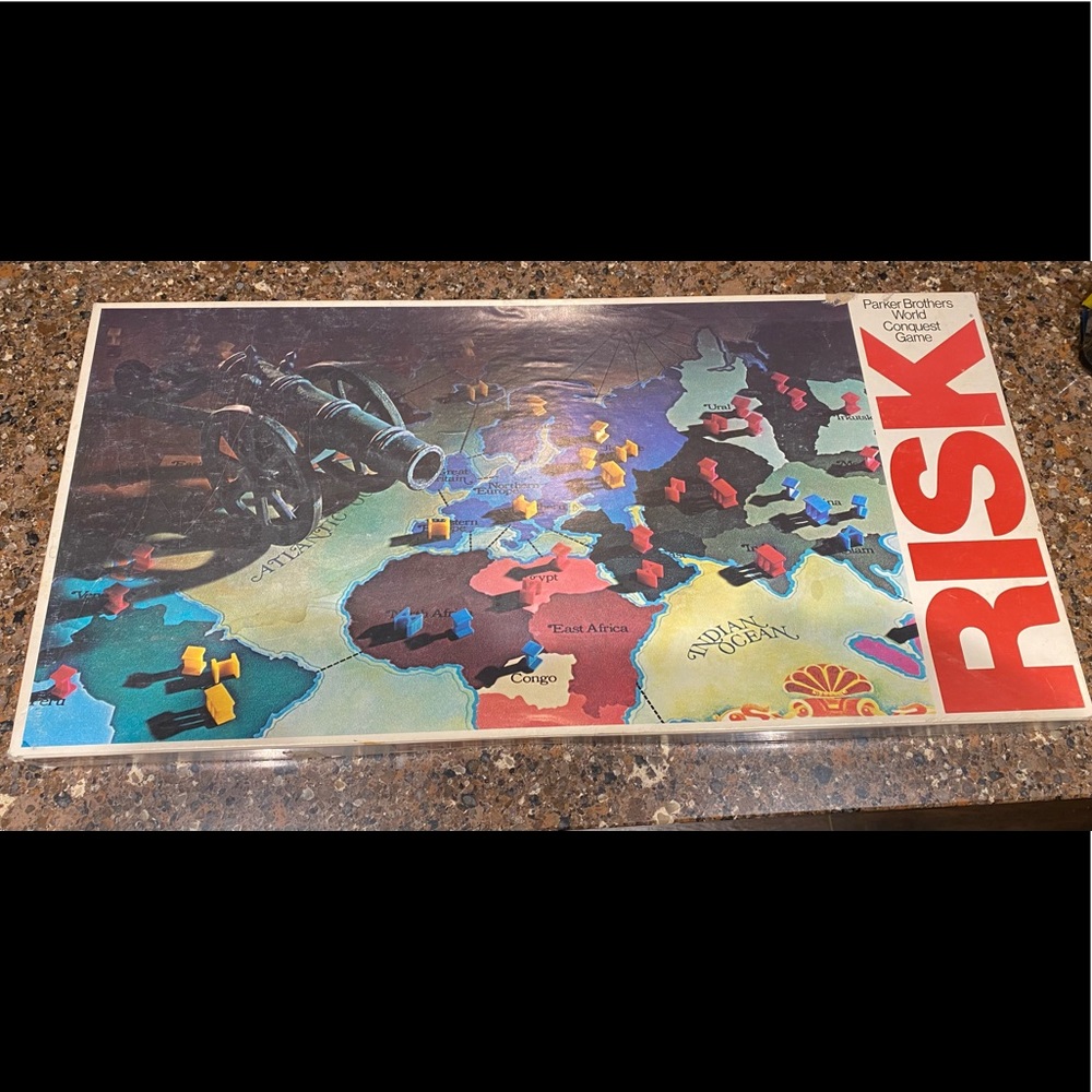 Risk 1980 Board Game